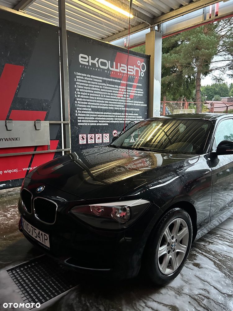 BMW Seria 1 116d - 15