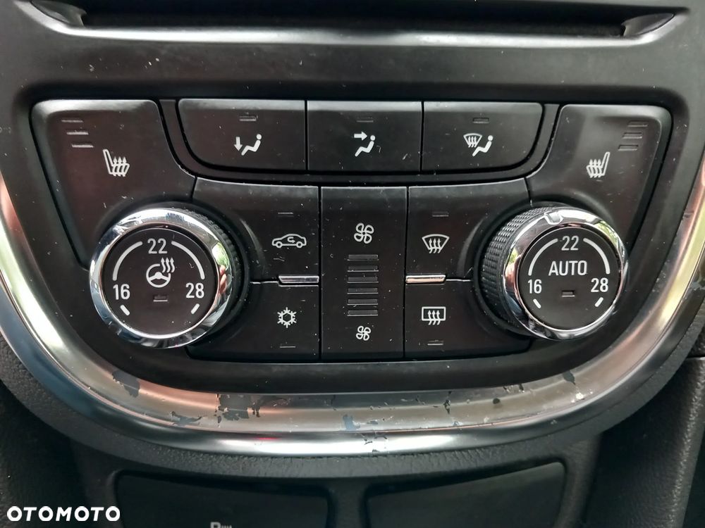 Opel Mokka 1.4 Turbo Automatik Color Innovation - 26
