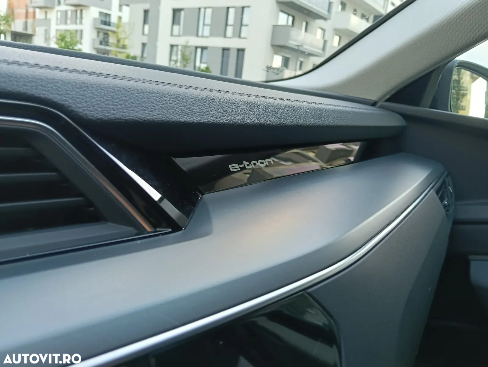 Audi e-tron 55 quattro advanced - 17