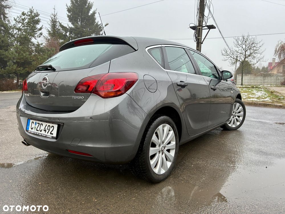 Opel Astra 1.4 Turbo Cosmo - 6