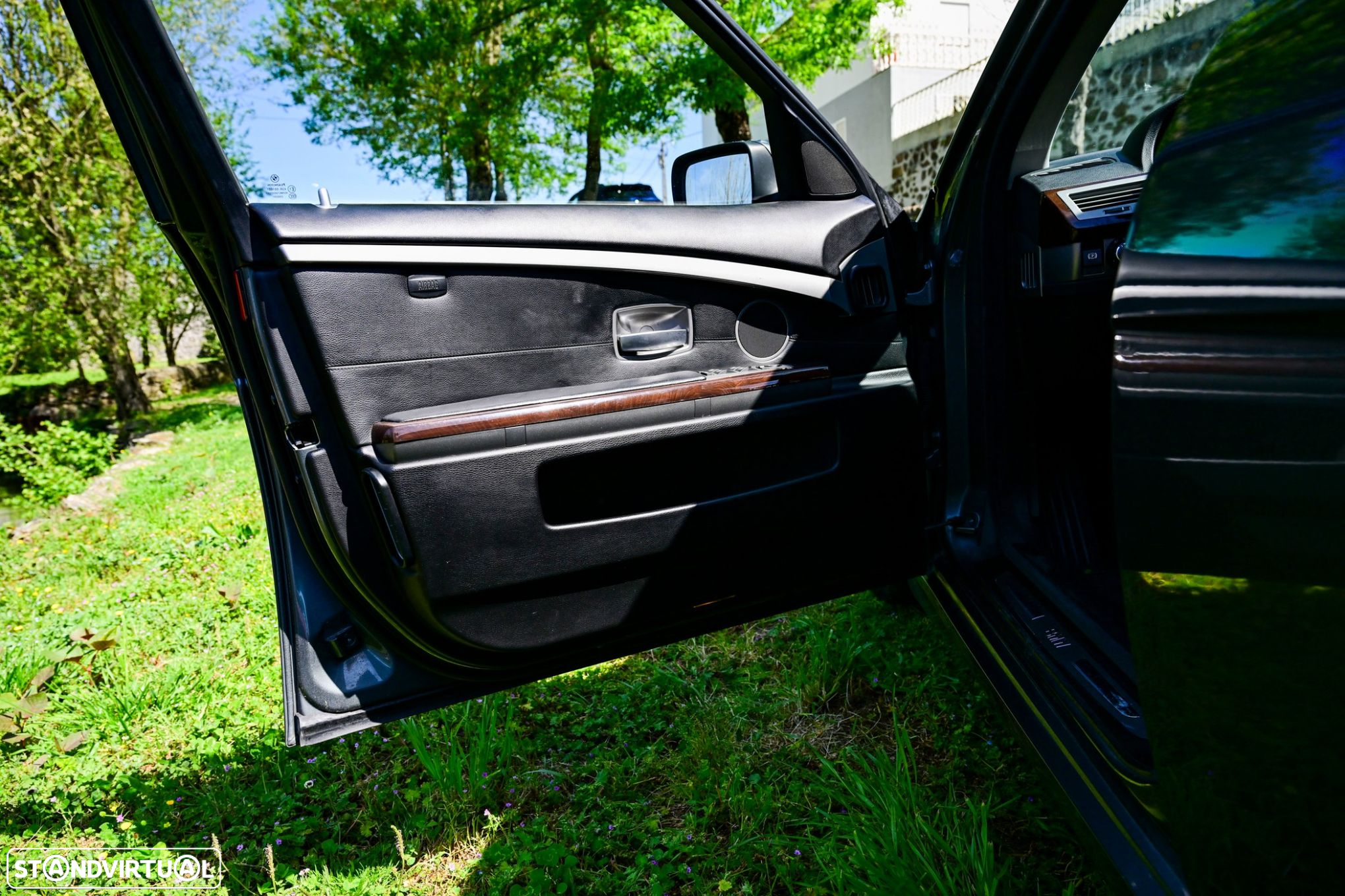 BMW 745 d - 16