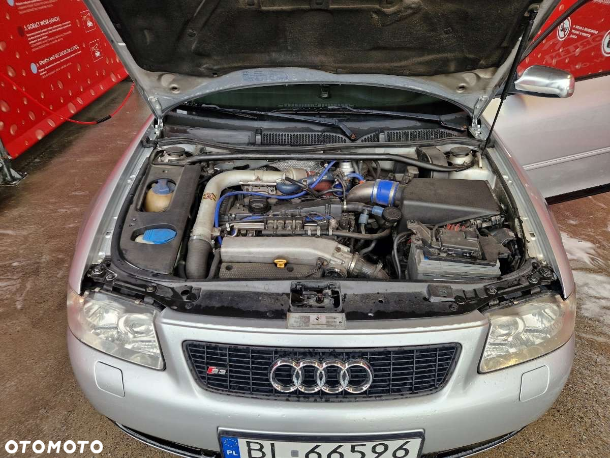Audi S3 1.8T Quattro - 16