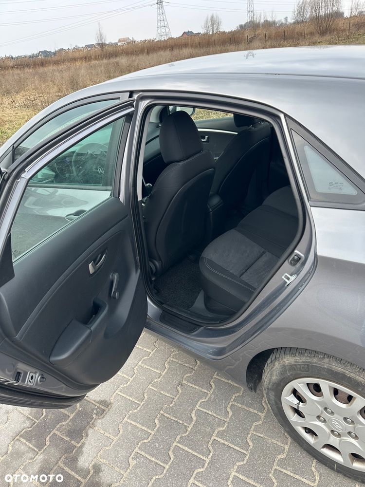 Hyundai i30 i30cw 1.6 CRDi Intro Edition - 7