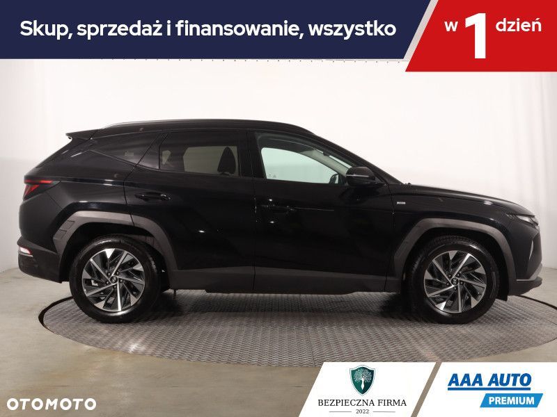 Hyundai Tucson - 8