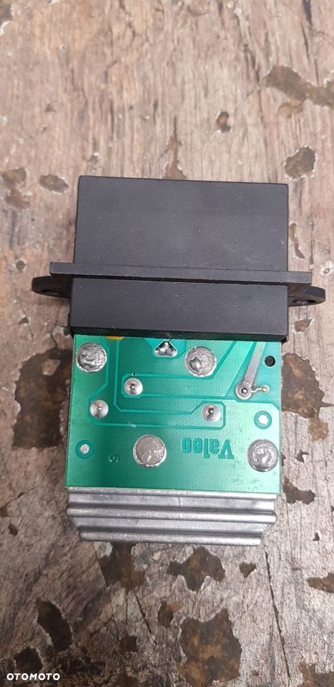 Rezystor dmuchawy opornik Opel Vectra B  90541011 - 9