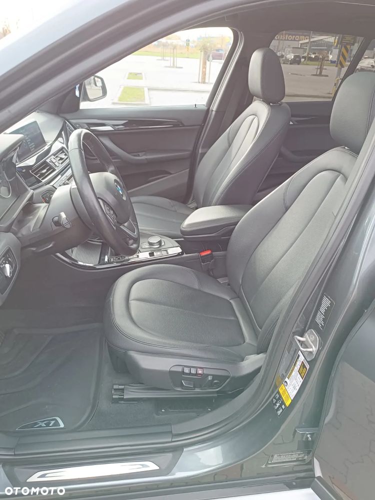 BMW X1 xDrive25i xLine - 13