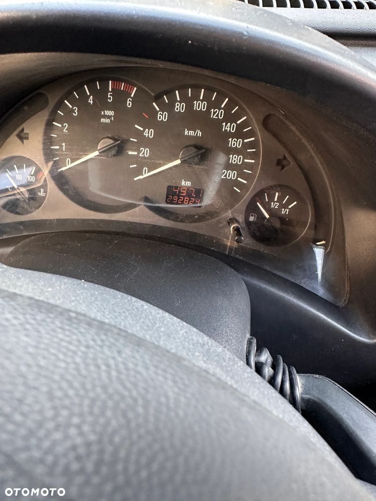 Opel COMBO - 4