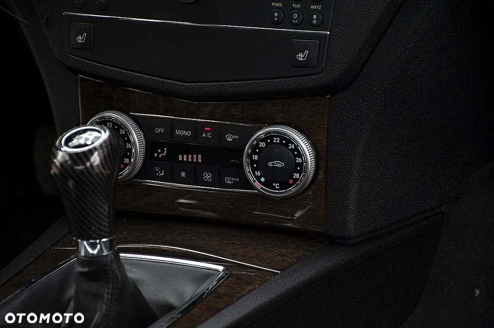 Mercedes-Benz Klasa C 180 Kompressor Elegance - 30