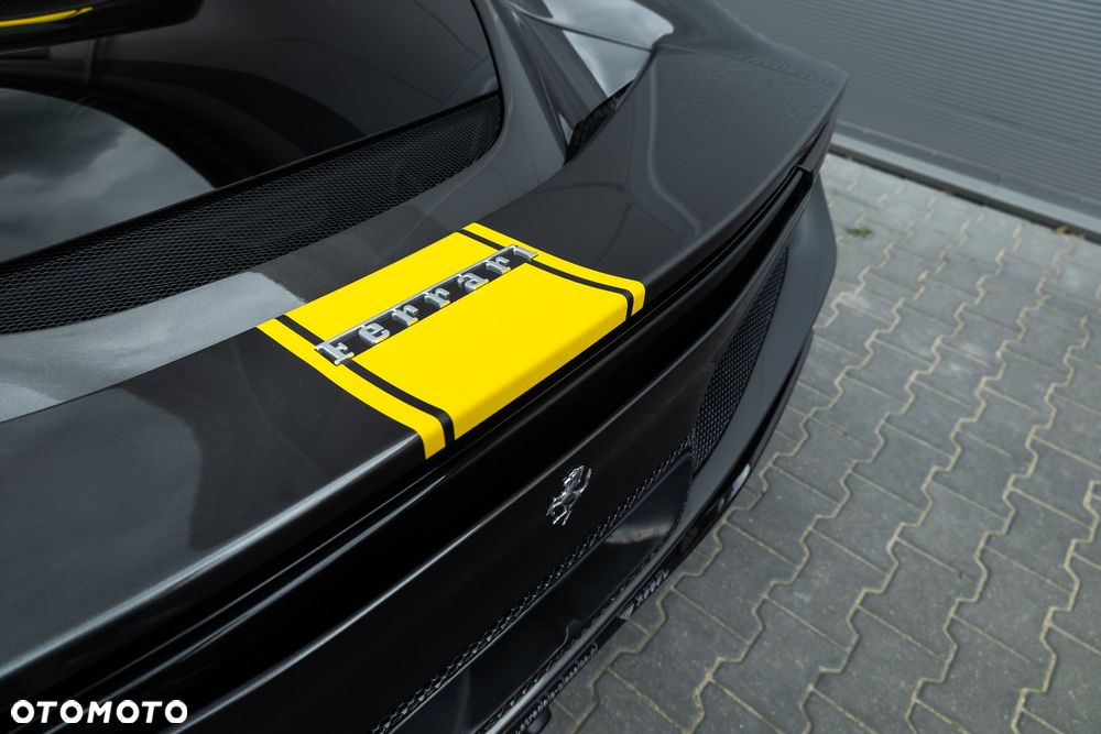 Ferrari 296 GTB - 18