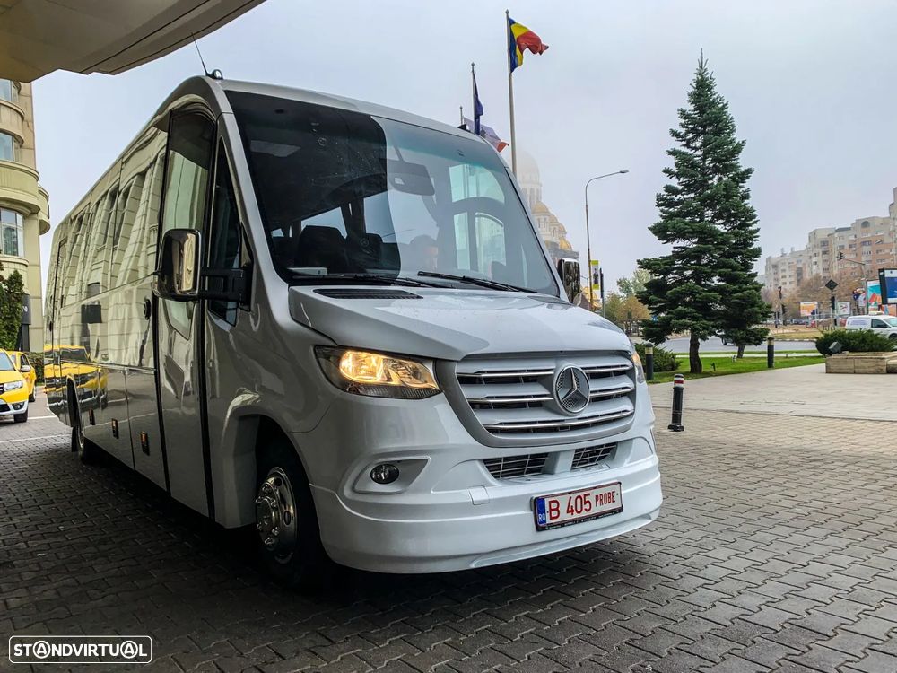 Mercedes Benz Sprinter 819 - 8
