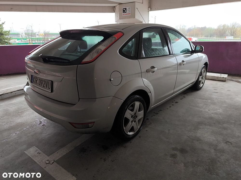Ford Focus 1.6 Ti-VCT Style - 5