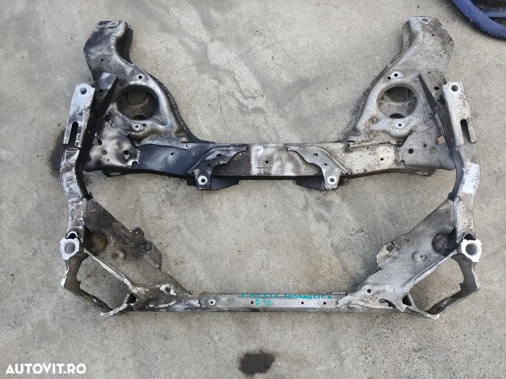 jug cadru motor  bmw seria 3 e90 320 d 2004-2012 - 1