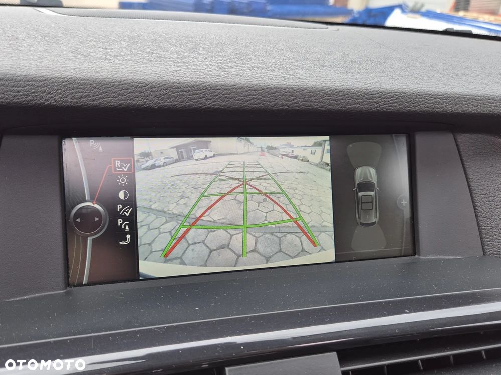 BMW X3 xDrive20d - 37