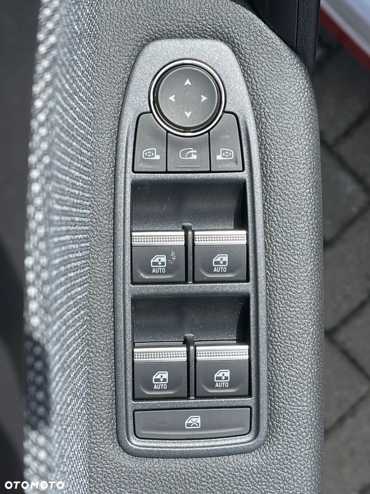 Renault Captur - 10