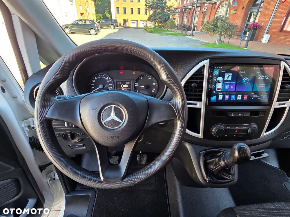 Mercedes-Benz Vito - 32