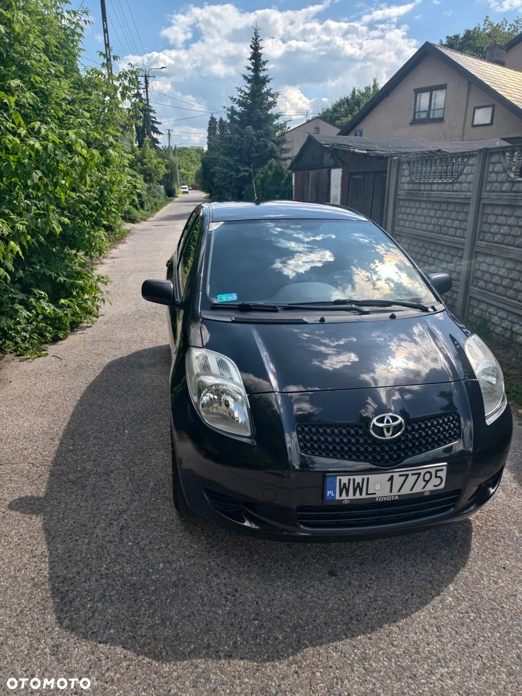 Toyota Yaris 1.3 Sol - 10