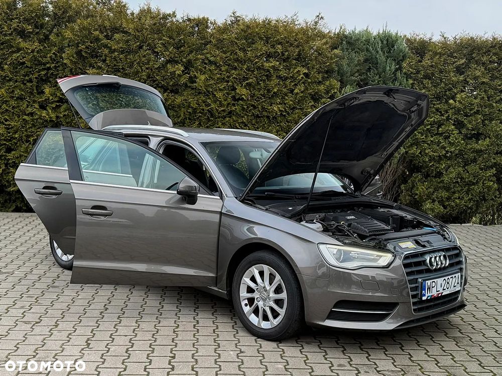 Audi A3 Sportback 1.4 TFSI Attraction - 34