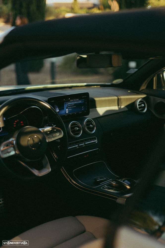Mercedes-Benz C 220 d AMG Line - 4