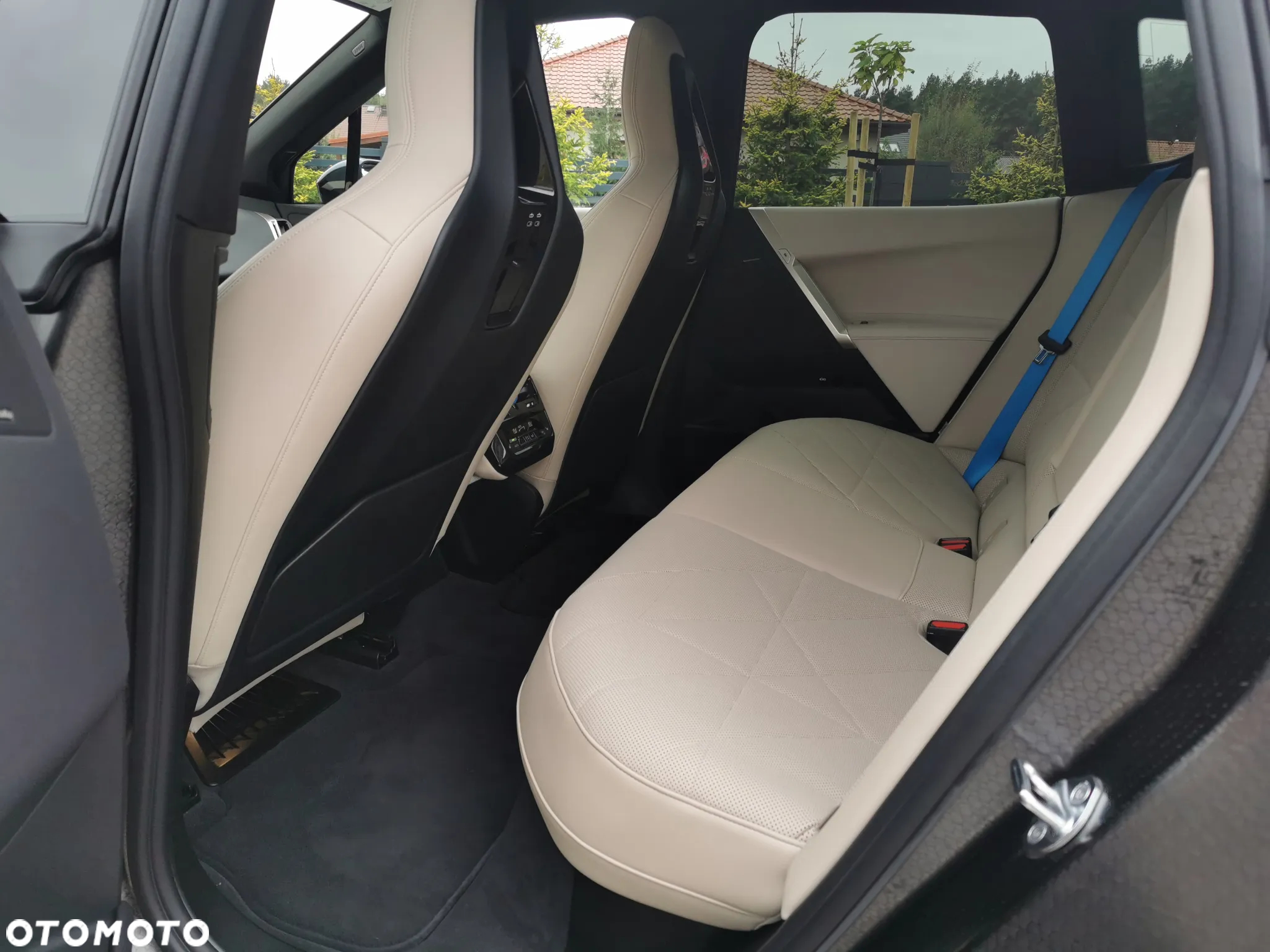 BMW iX xDrive40 76.6kWh - 18