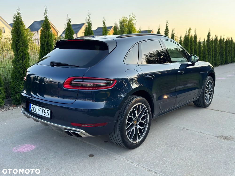 Porsche Macan Turbo PDK - 3