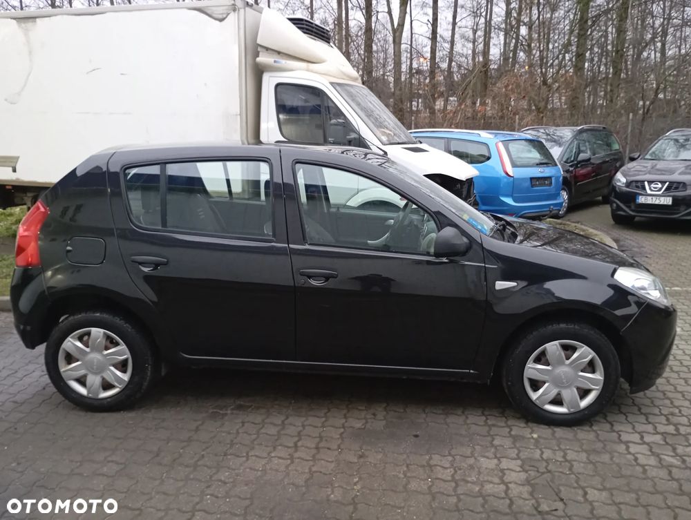 Dacia Sandero 1.2 16V 75 Live II - 26
