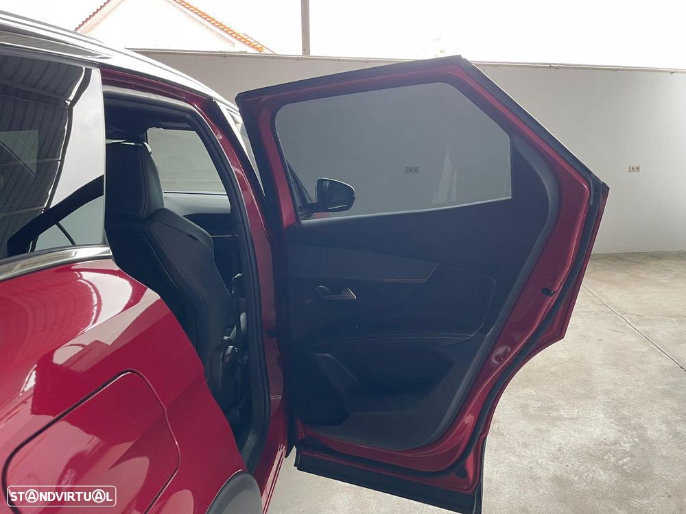 Peugeot 3008 1.2 PureTech GT Line EAT6 - 26