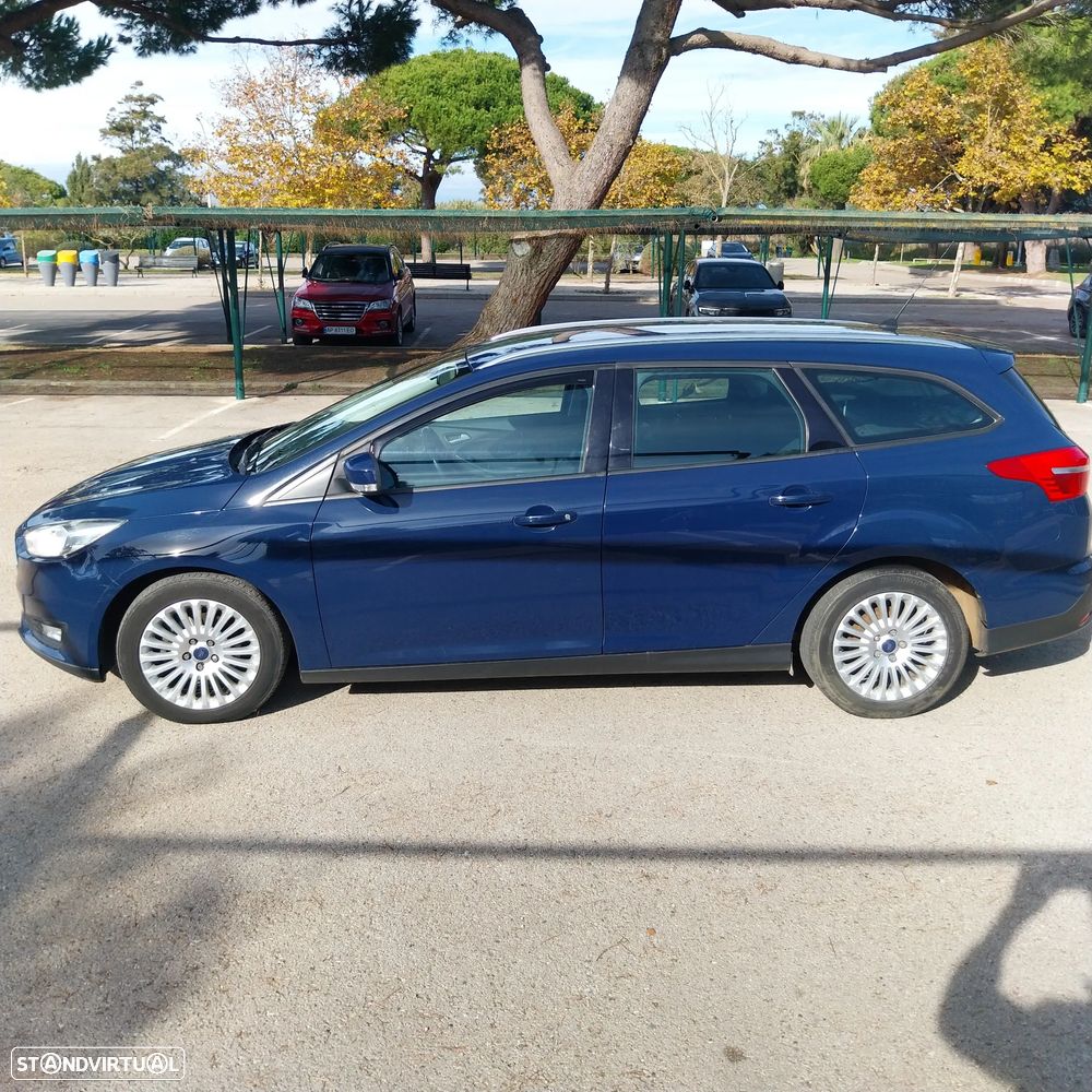 Ford Focus SW - 2