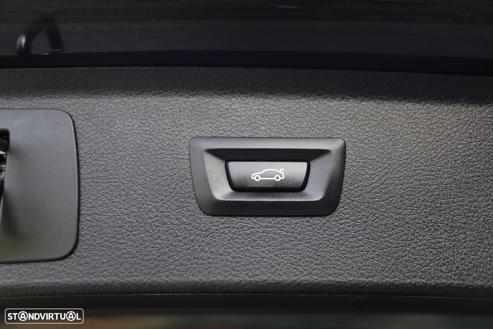 BMW 218 Active Tourer d Advantage - 21