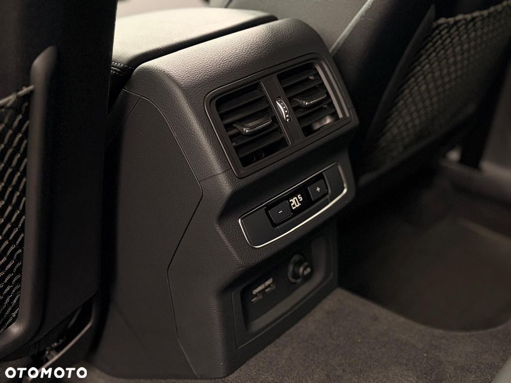 Audi Q5 Sportback - 18