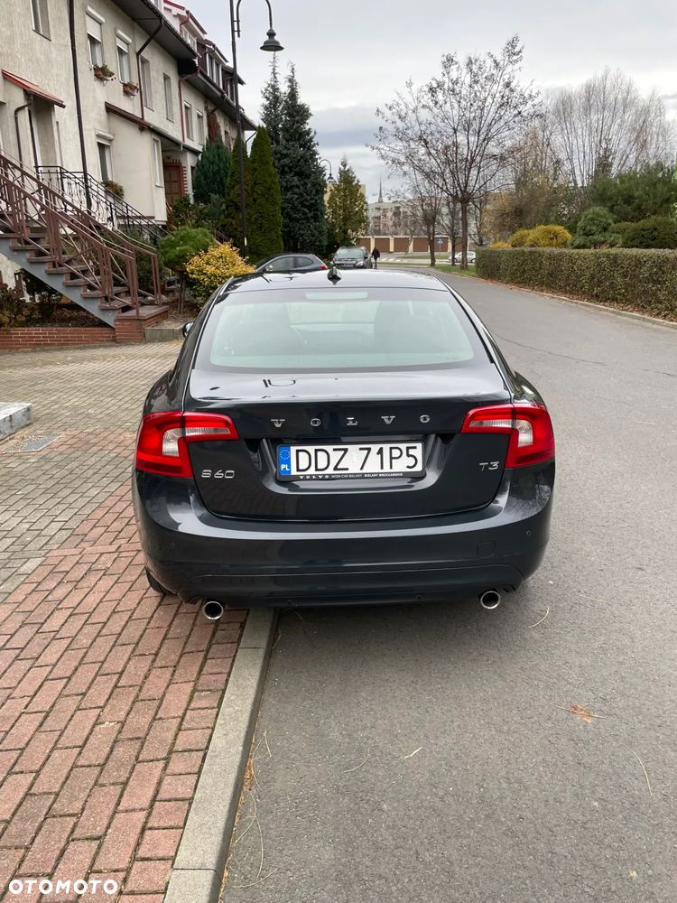 Volvo S60 T3 Kinetic - 10