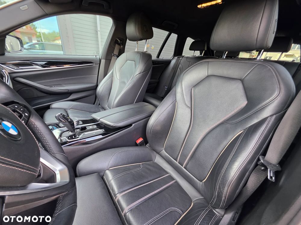 BMW Seria 5 530i xDrive Sport Line - 9