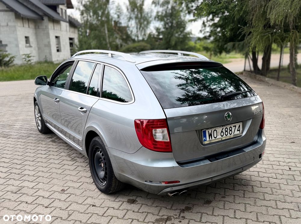 Skoda Superb 2.0 TDI PD Elegance - 7