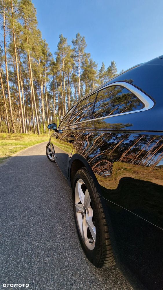 Audi A4 Avant 2.0 TDI S tronic sport - 10