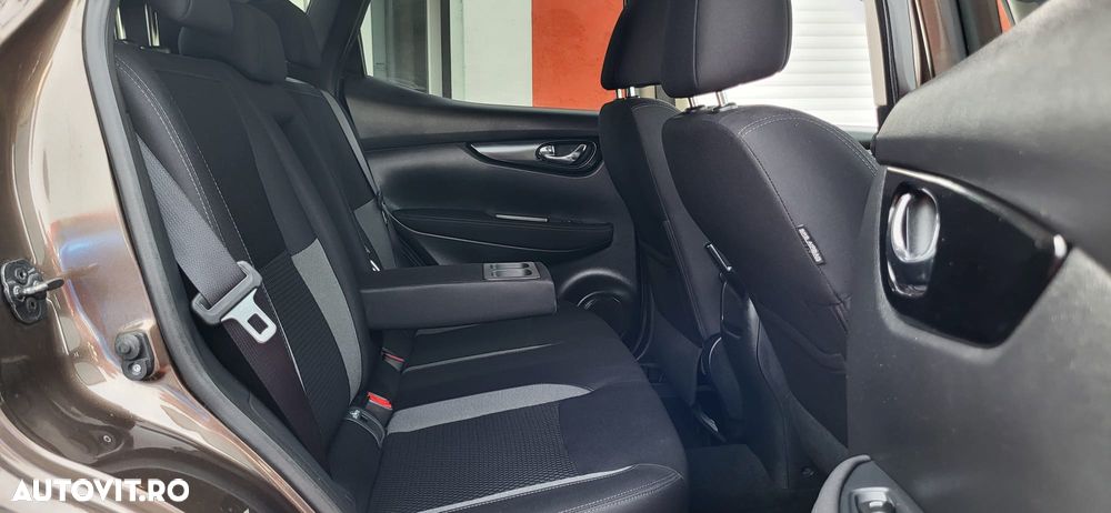Nissan Qashqai - 33