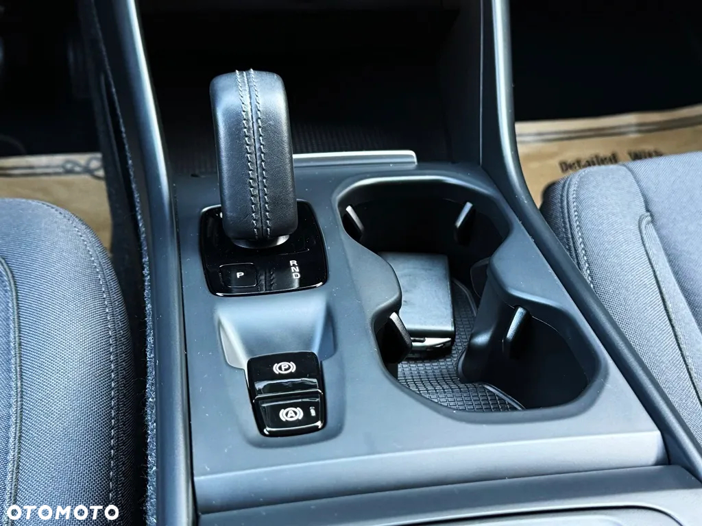 Volvo XC 40 D3 Momentum - 21