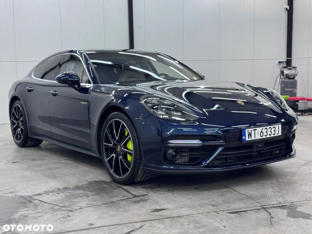 Porsche Panamera Turbo S - 2
