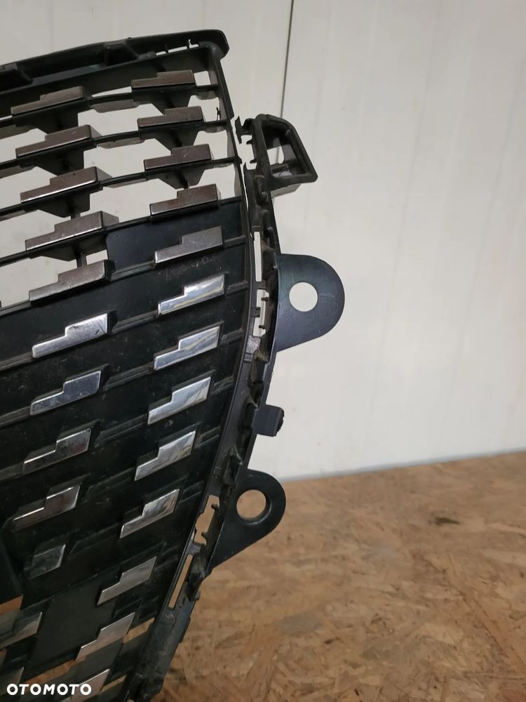 Grill atrapa zderzaka Peugeot 208 II - 8