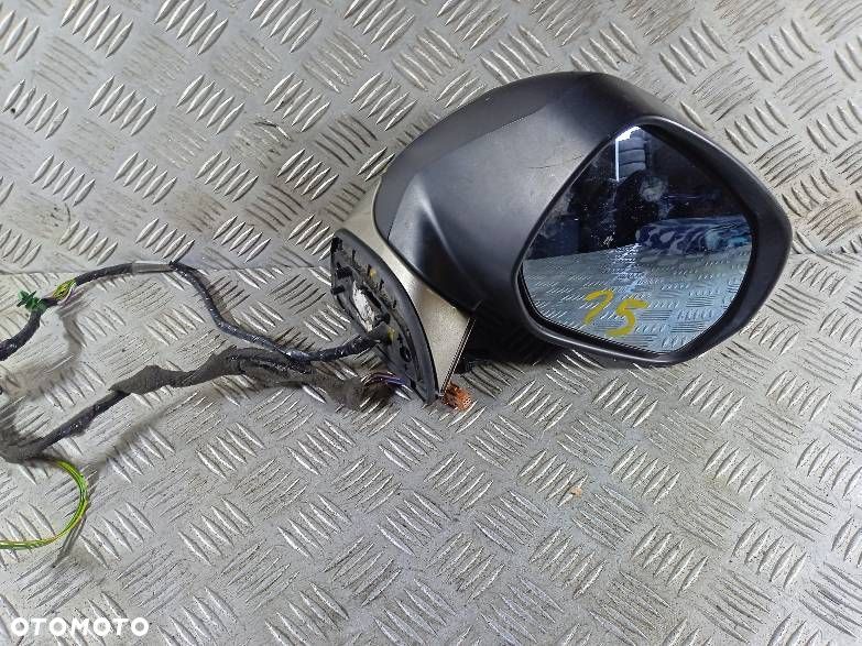 LUSTERKO PRAWE CITROEN C4 PICASSO - 1