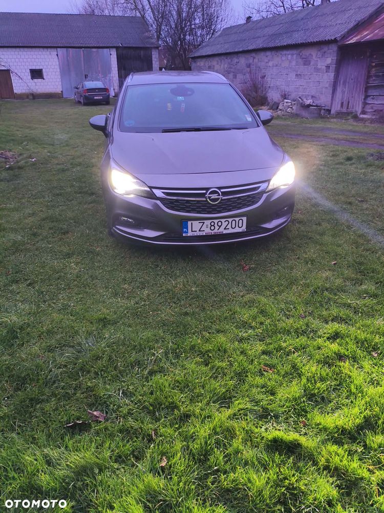 Opel Astra 1.6 D Start/Stop Business - 2
