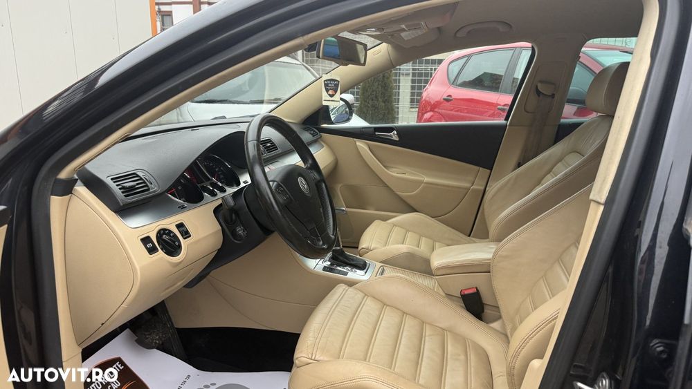 Volkswagen Passat - 12