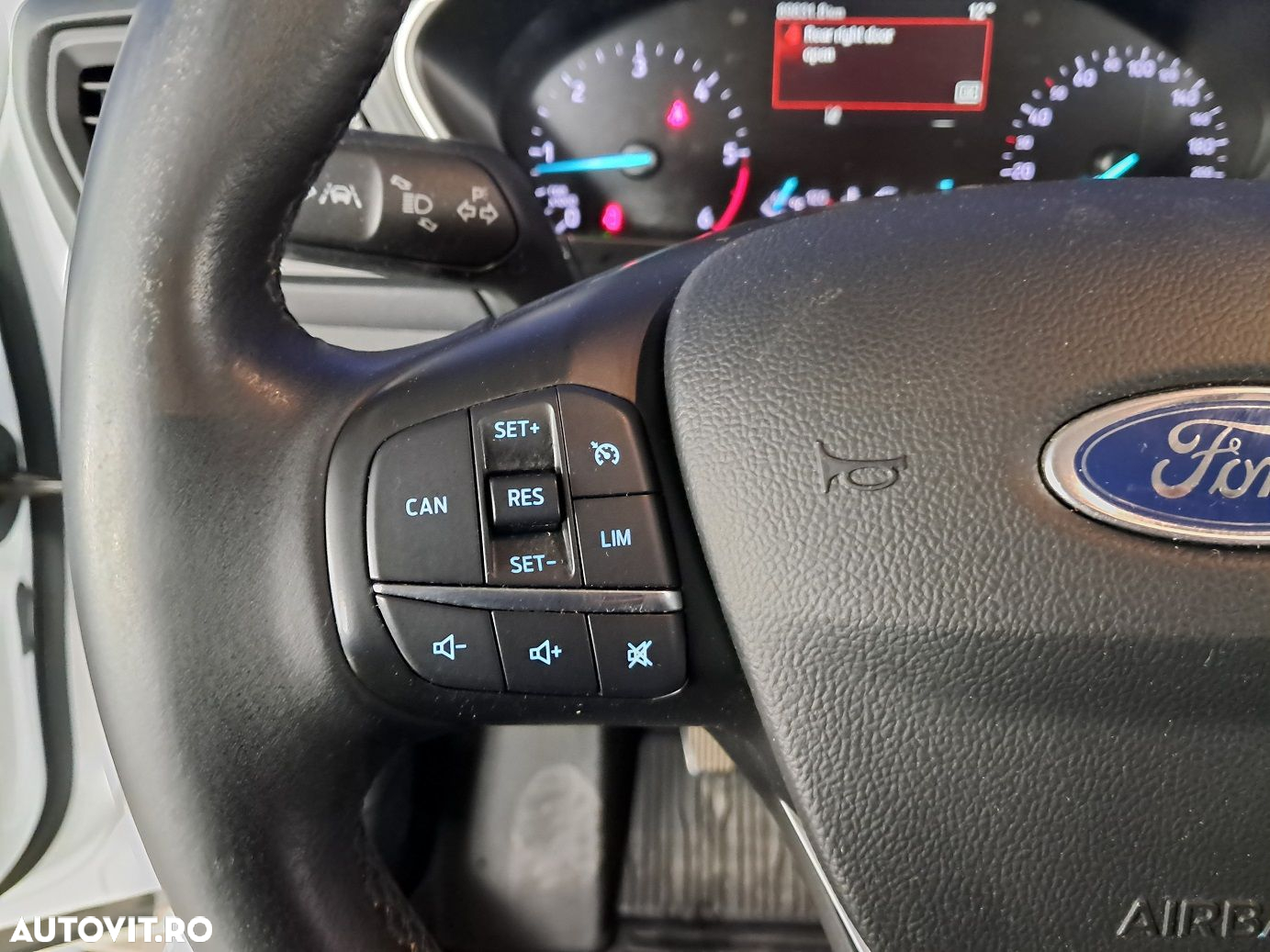 Ford Focus - 4