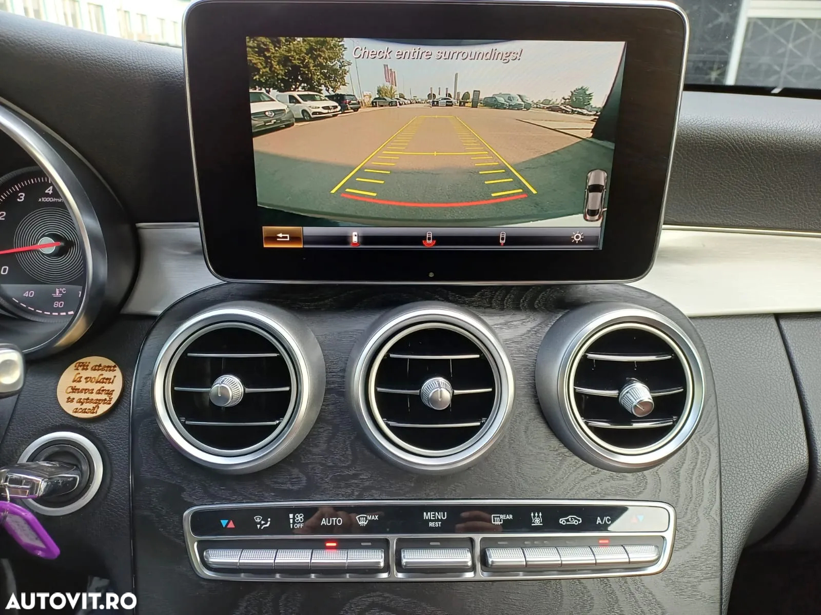 Mercedes-Benz C - 16