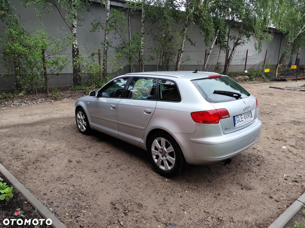 Audi A3 Sportback 2.0T FSI Quattro Ambition - 2