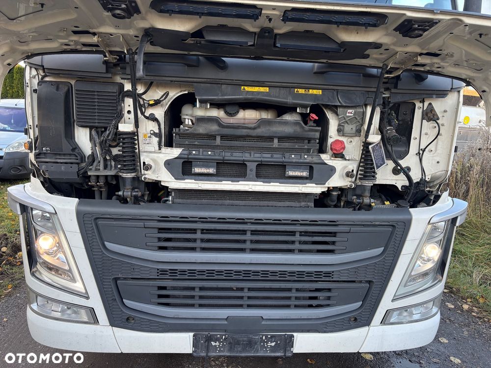 Volvo FM420 - 24