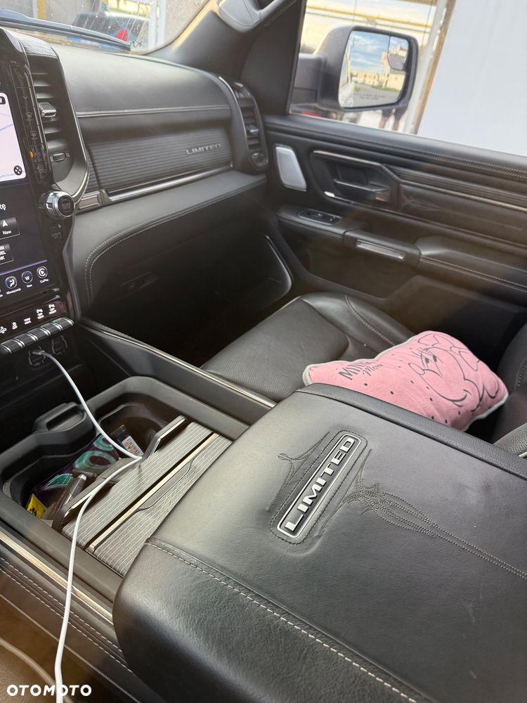 RAM 1500 Crew Cab Limited - 11