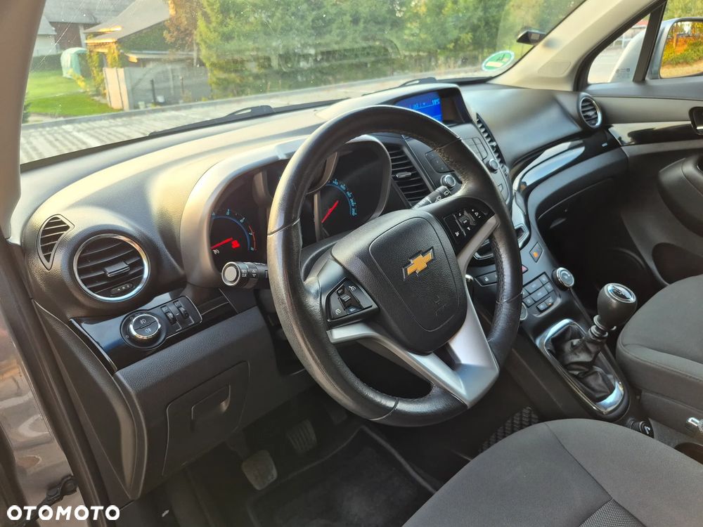 Chevrolet Orlando - 14