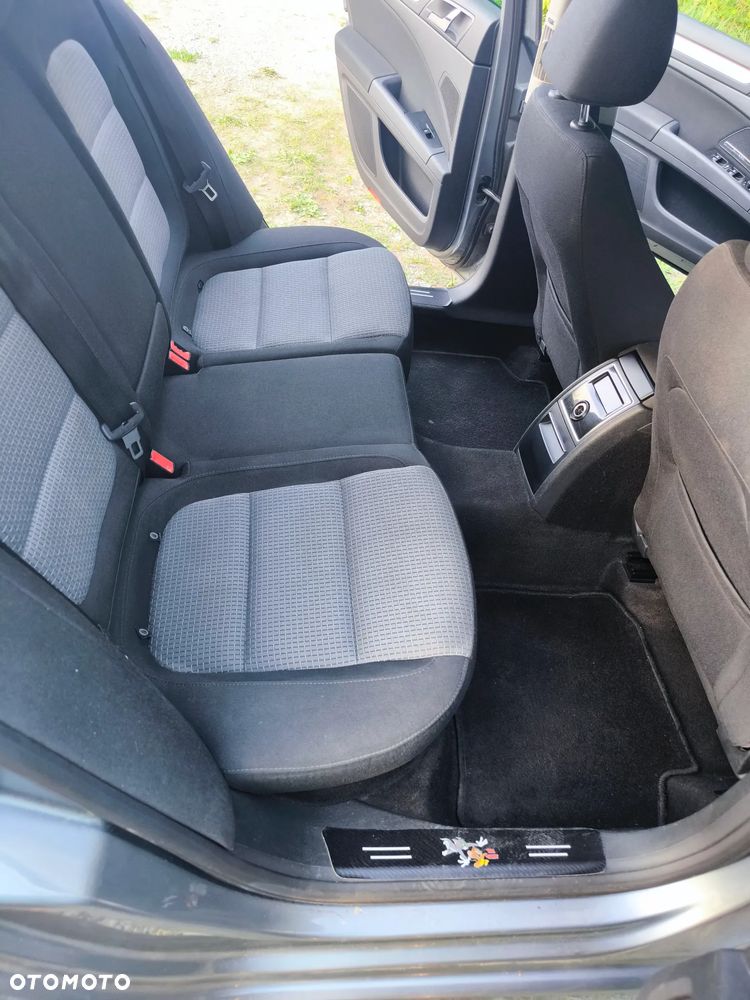 Skoda Superb 2.0 TDI Comfort DSG - 15