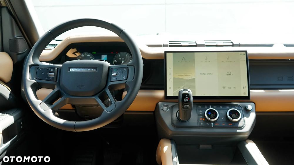 Land Rover Defender 3.0 D250 mHEV X-Dynamic HSE - 19