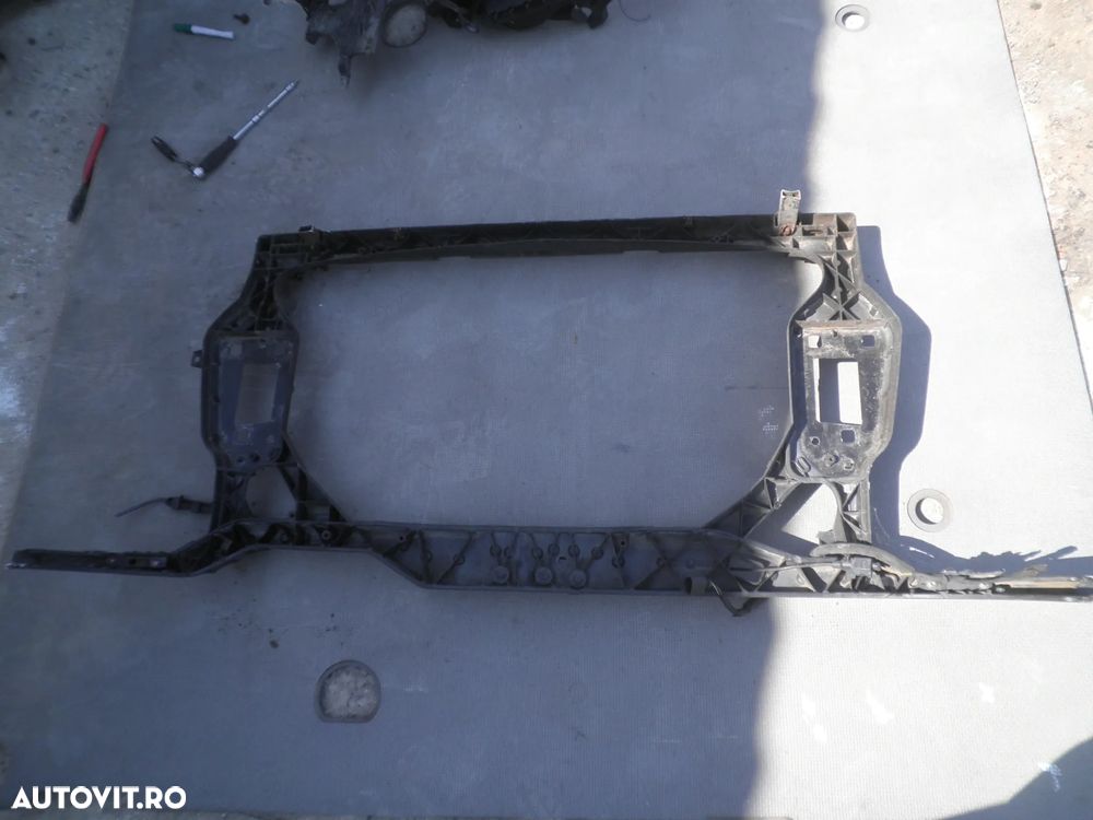 Trager / panou frontal Audi A4 B8 Facelift, A5, 2.0 TDI 8K0805594L 8K0805594M - 2