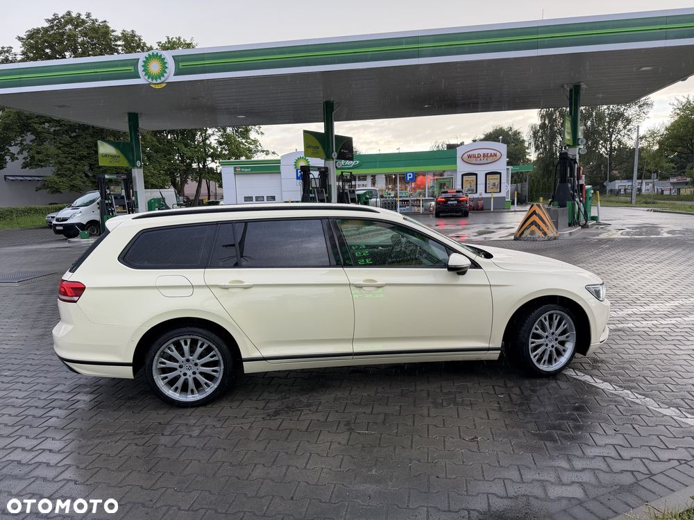 Volkswagen Passat - 5